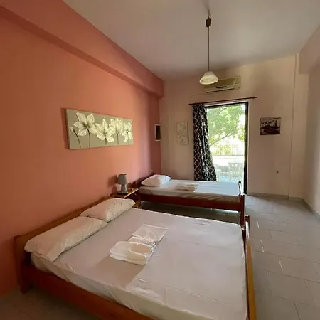 Penzion Yfantis Sakis Apartment's