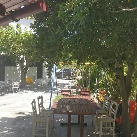 Yfantis Sakis Apartment's 4*