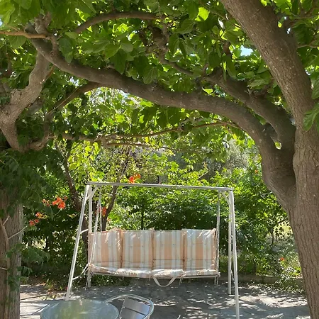 Yfantis Sakis Apartment's 4*