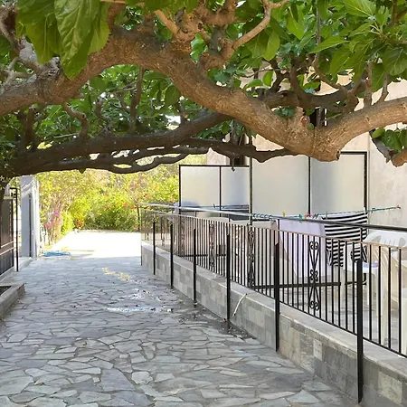 Yfantis Sakis Apartment's