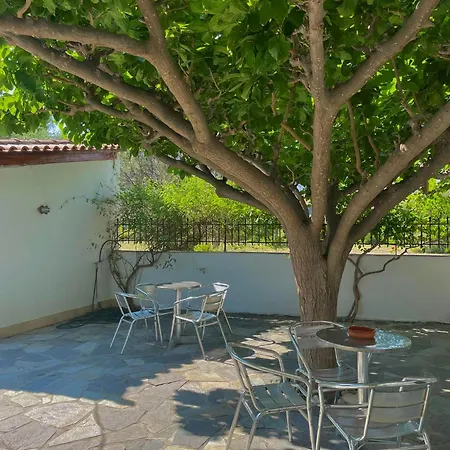 Penzion Yfantis Sakis Apartment's