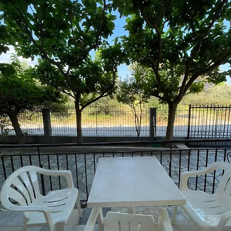Penzion Yfantis Sakis Apartment's